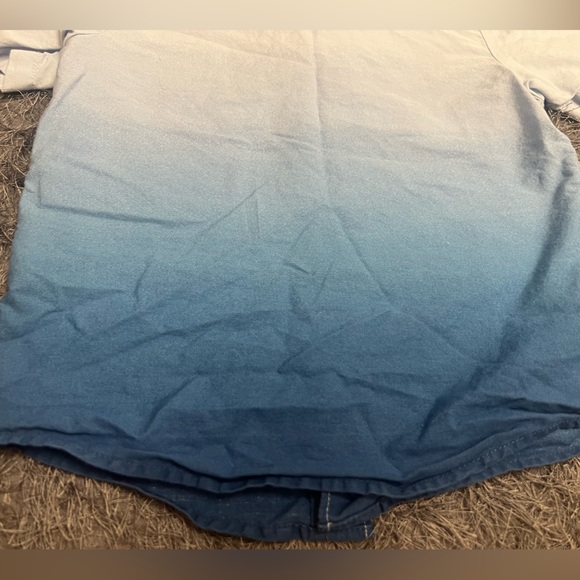 Toddler’s Short Sleeve Button Down Shirt! - Picture 4 of 9